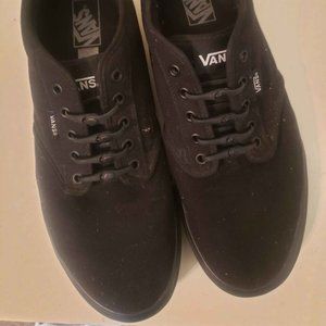 Mens Vans shoe black size 13 no laces